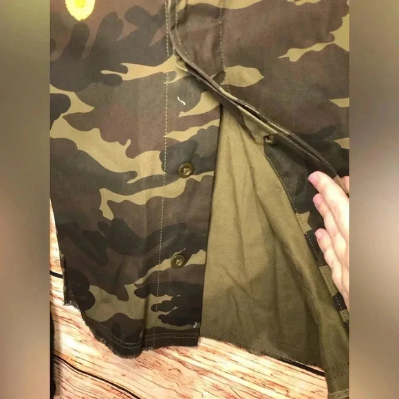 Lace Sleeve Camo Jacket - Picture 8 of 16